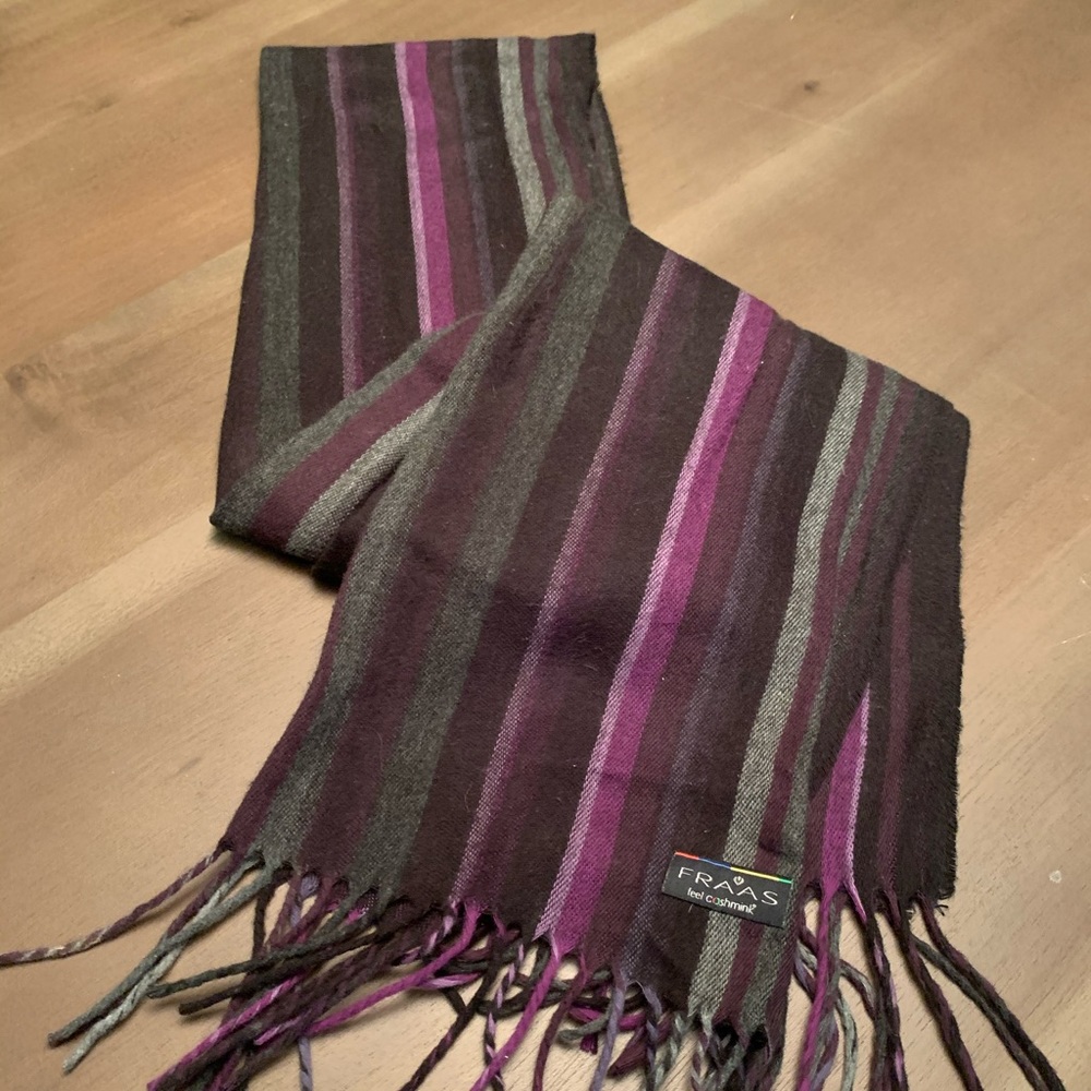 Striped cashmink scarf